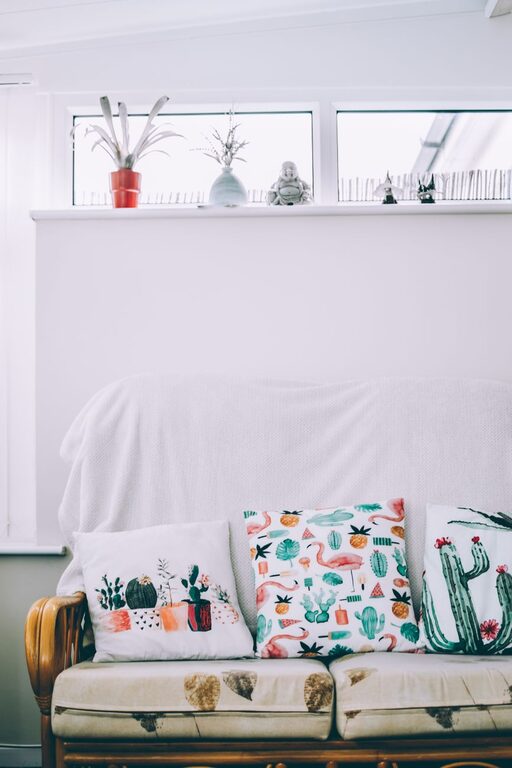 Quick Ideas to Brighten a Dark Room and Make It Feel Airy